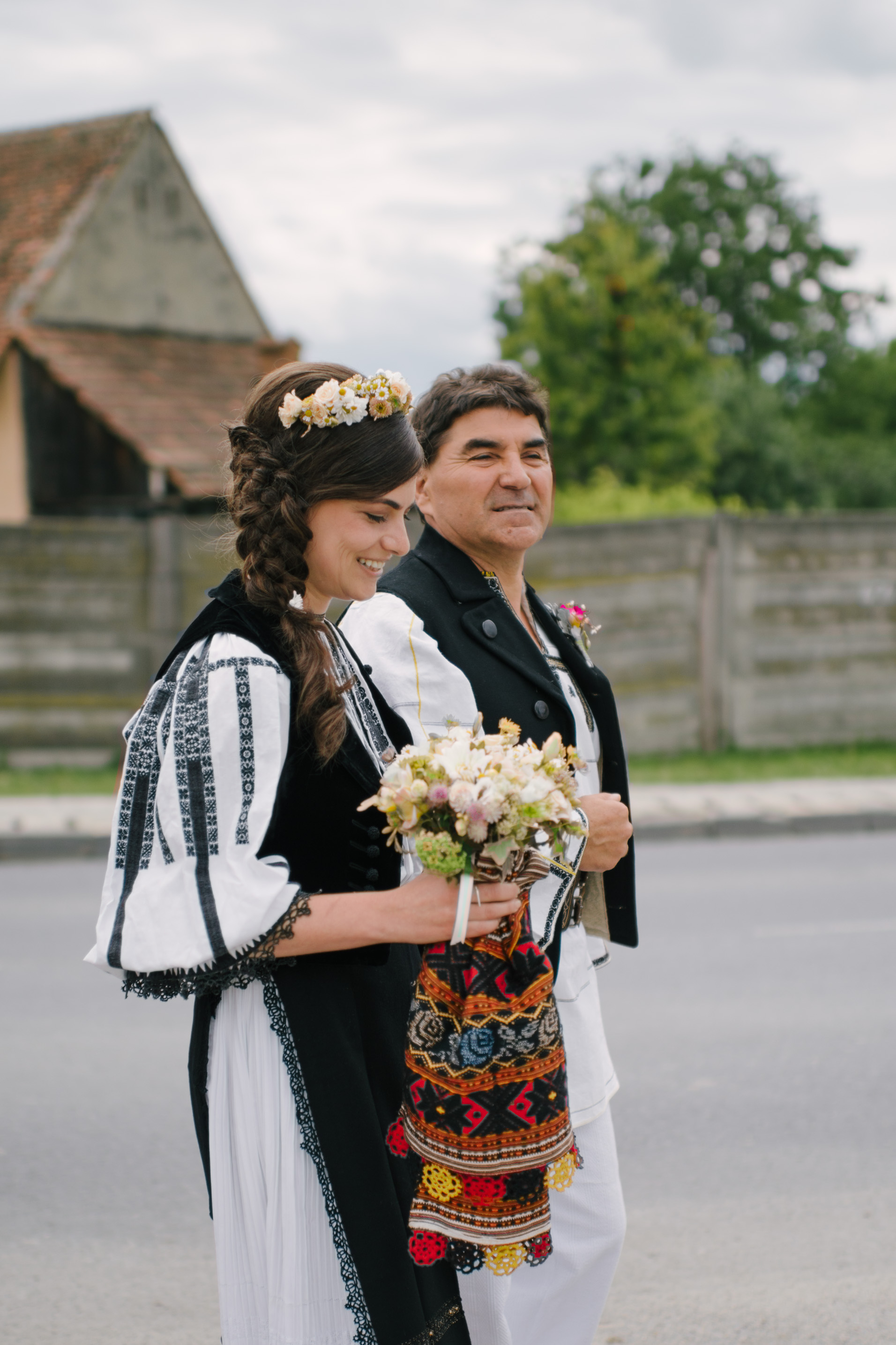 Mireasă tradițională în Transilvania